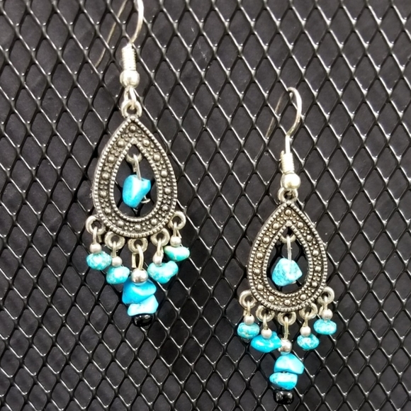 New boho dangle earrings - Picture 1 of 4